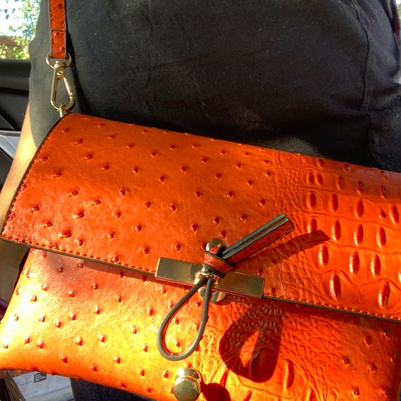 Croc and ostrich crossbody handbag - Picture 6 of 6